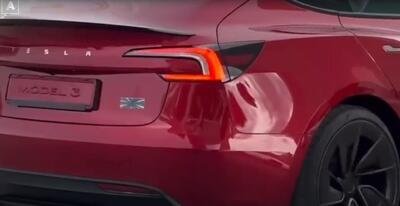 Tesla Model 3 LUDICROUS | La nuova PERFORMANCE non si chiama PLAID. Eccola dal vivo [VIDEO]