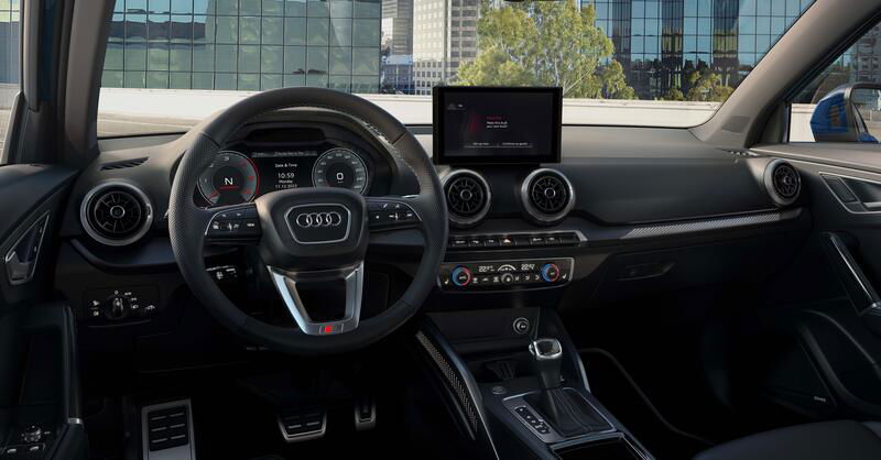 Audi: la Q2 si evolve verso il digitale e i comandi touch