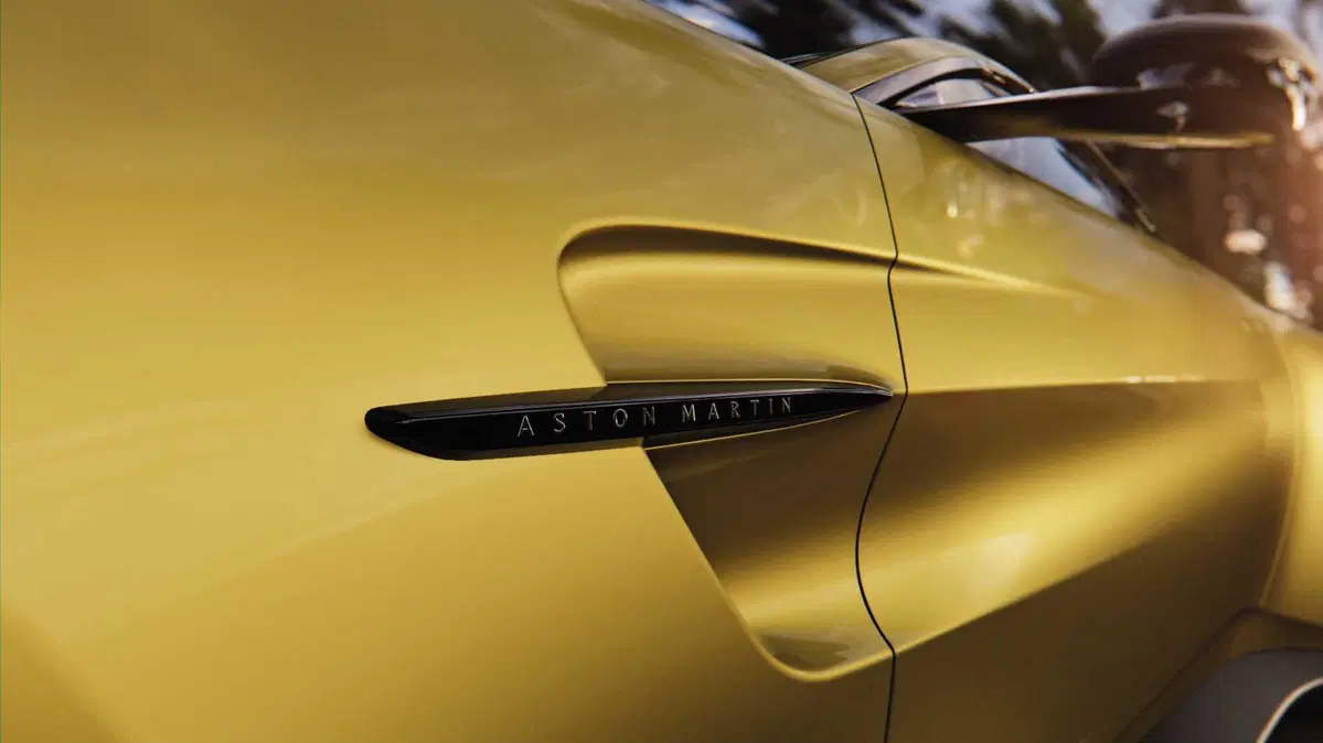 Aston Martin Vantage Coupé Vantage Coupe 4.0 V8 auto (15)