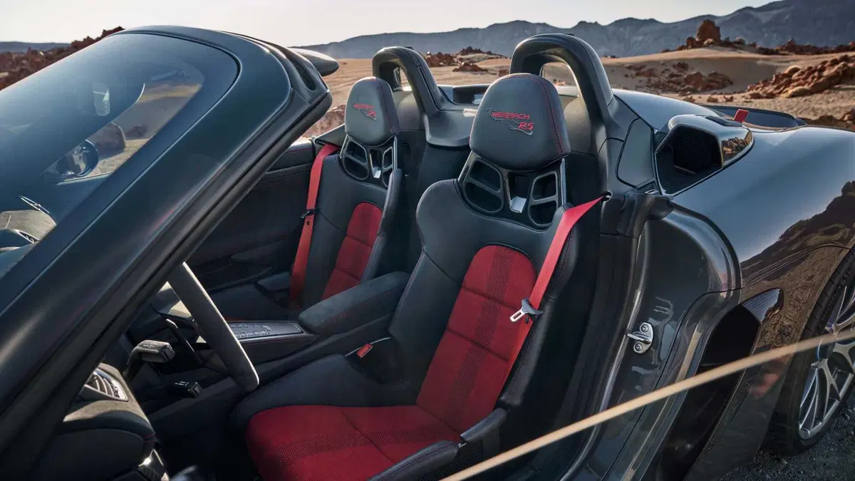 Porsche 718 Boxster  4.0 Spyder RS pdk (8)