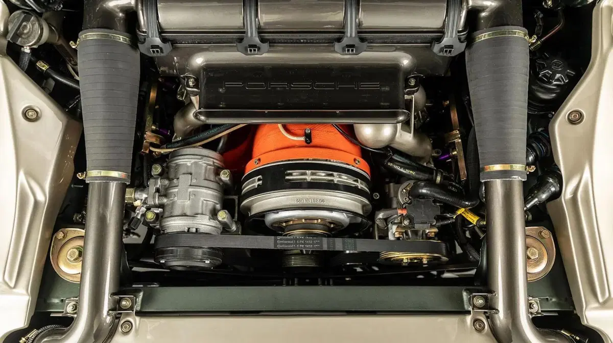 La Porsche 959 di Nissan all’asta. Da lei è nata la Skyline GT-R R32 (2)
