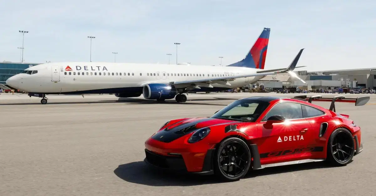La Porsche 911 GT3 Shuttle a Los Angeles per chi rischia di perdere l'aereo 