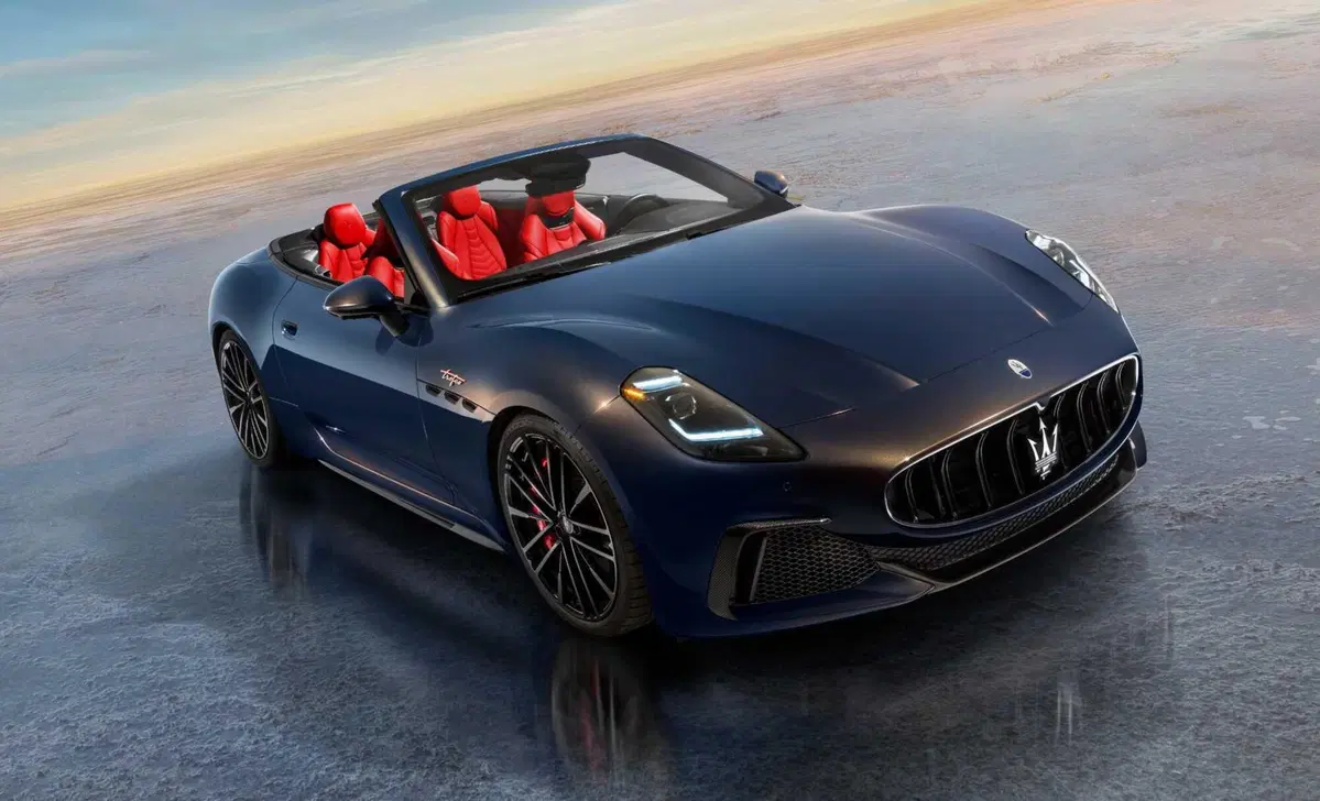 Maserati GranCabrio, motore V6 della MC20 da 442 CV e anche elettrica (11)