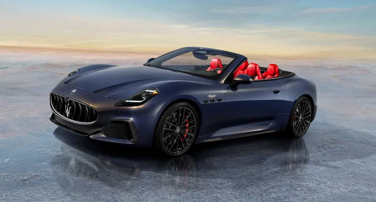 Maserati GranCabrio, motore V6 della MC20 da 442 CV e anche elettrica (12)