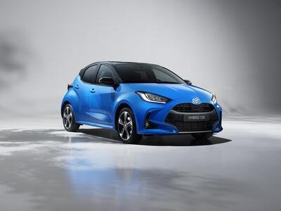 Nuova Toyota Yaris: motorizzazioni, allestimenti, optional e prezzi. Guida all&rsquo;acquisto