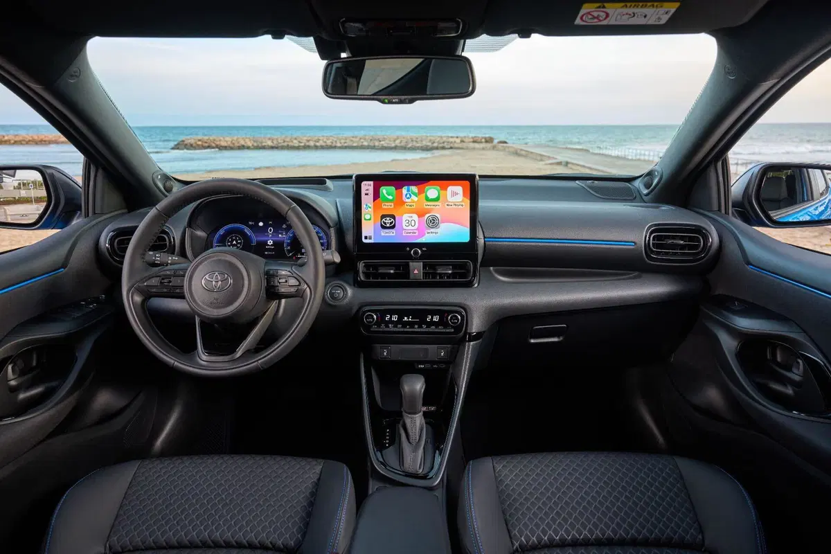 Nuova Toyota Yaris: motorizzazioni, allestimenti, optional e prezzi. Guida all’acquisto (4)