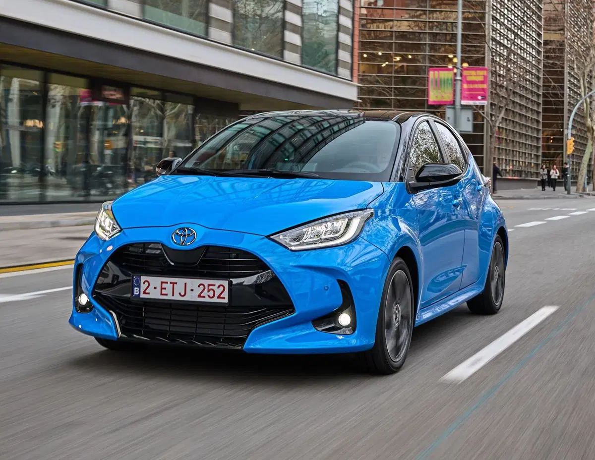 Nuova Toyota Yaris: motorizzazioni, allestimenti, optional e prezzi. Guida all’acquisto (3)