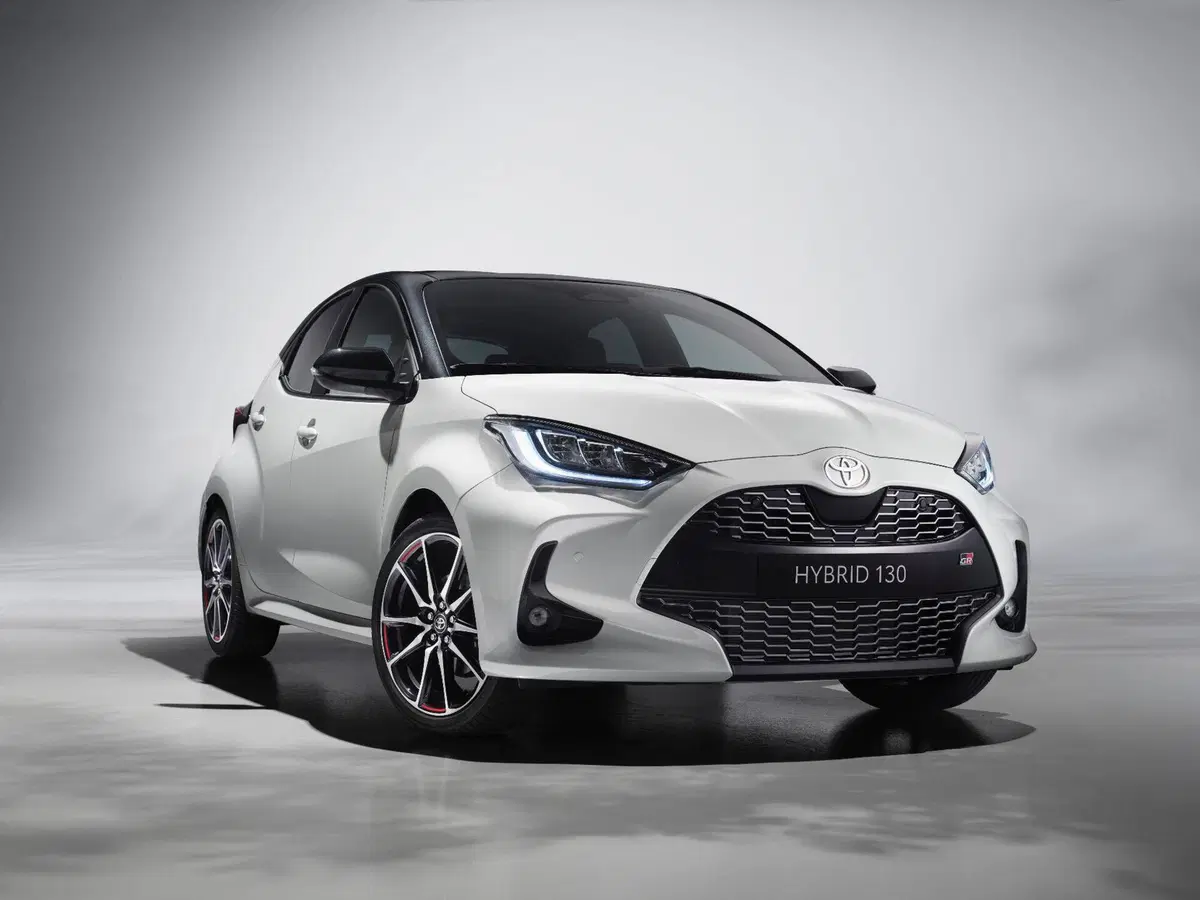 Nuova Toyota Yaris: motorizzazioni, allestimenti, optional e prezzi. Guida all’acquisto (27)