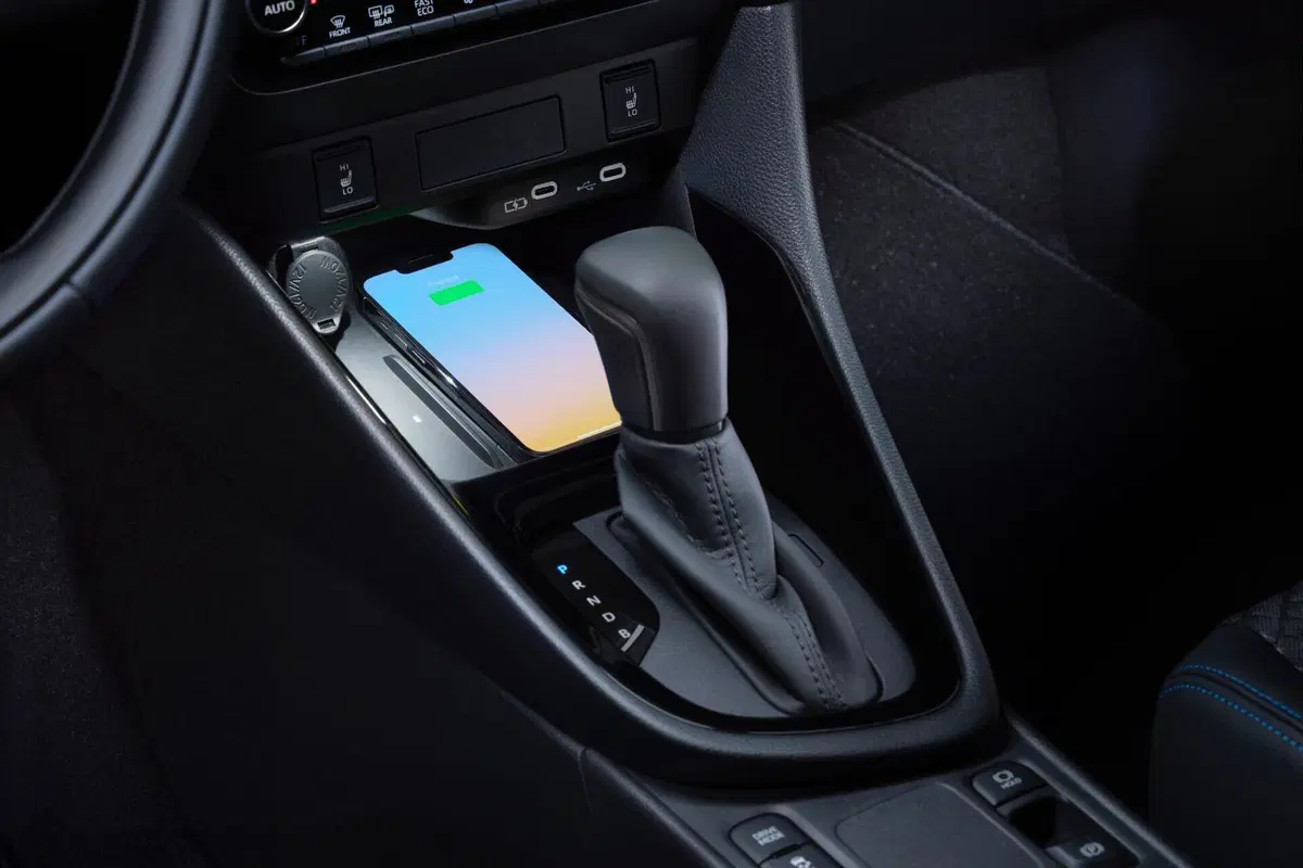 Nuova Toyota Yaris: motorizzazioni, allestimenti, optional e prezzi. Guida all’acquisto (20)