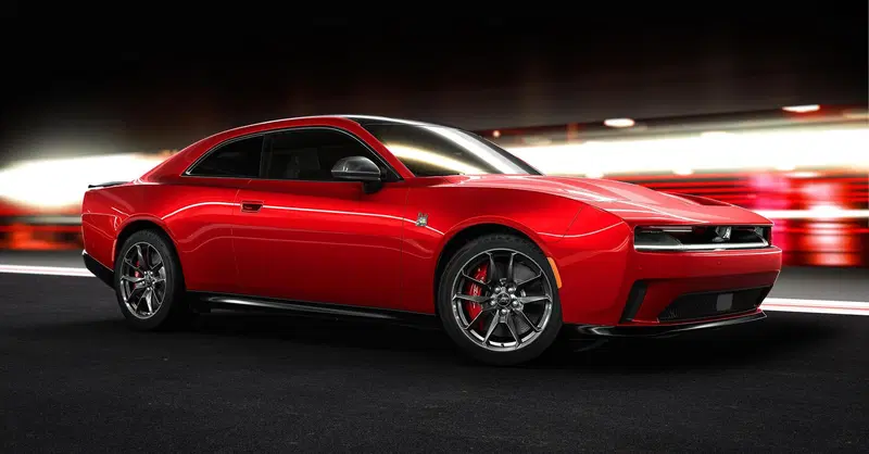 Dodge Charger Daytona EV: la prima muscle car a batterie (ma c'&egrave; anche a benzina)  