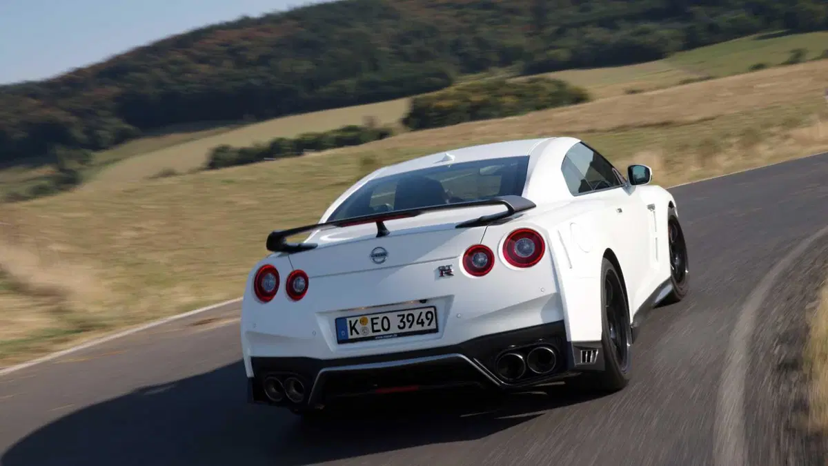 Nissan GT-R (2008-22) (4)