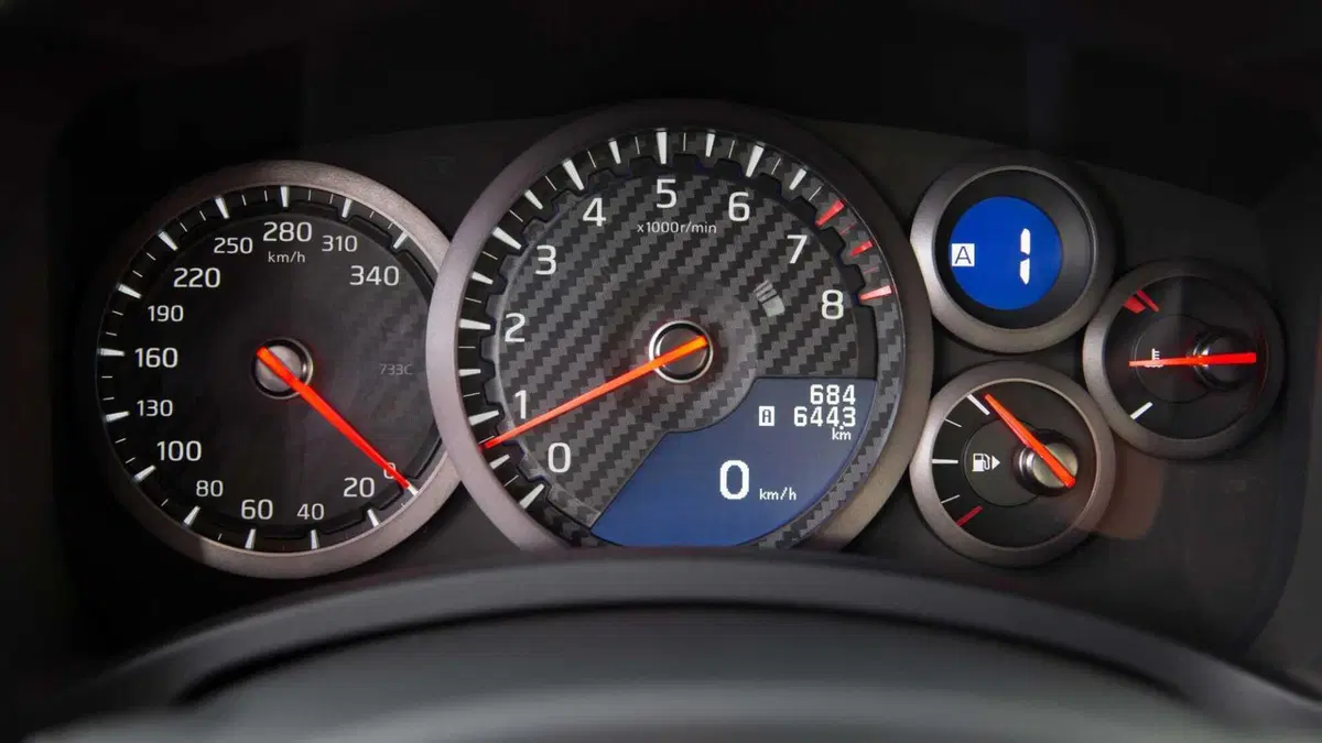 Nissan GT-R (2008-22) (24)