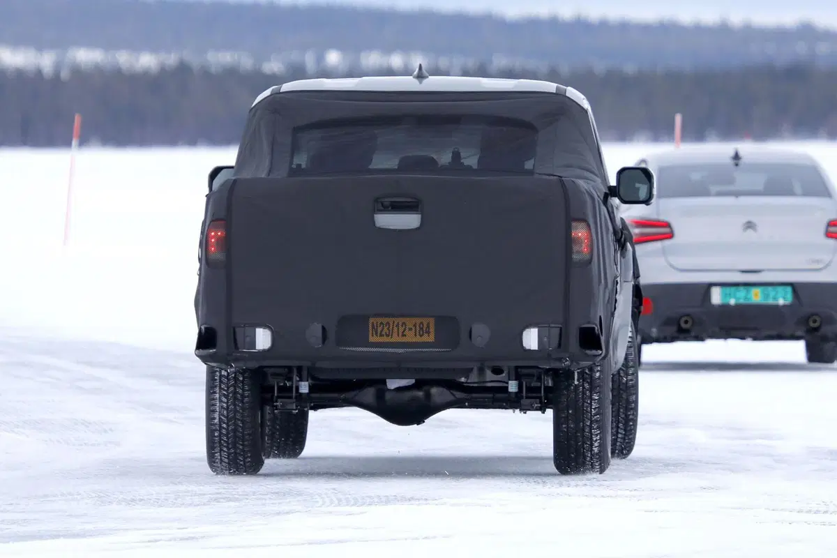 Kia Tasman: arriva il nuovo pick-up sudcoreano [Foto Spia] (14)