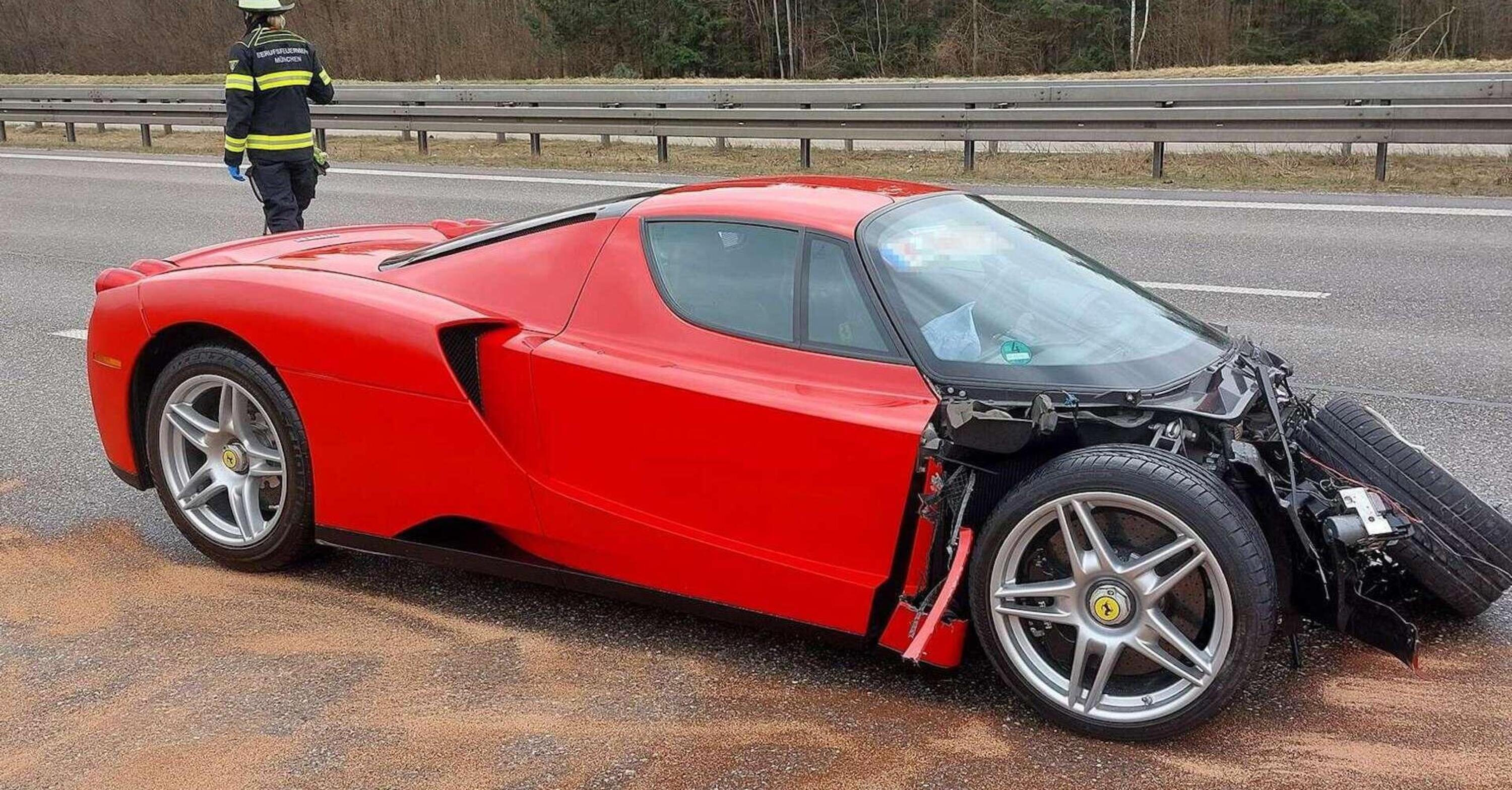 Ferrari Enzo: per ripararla ci vorr&agrave; la madre di tutti gli assegni