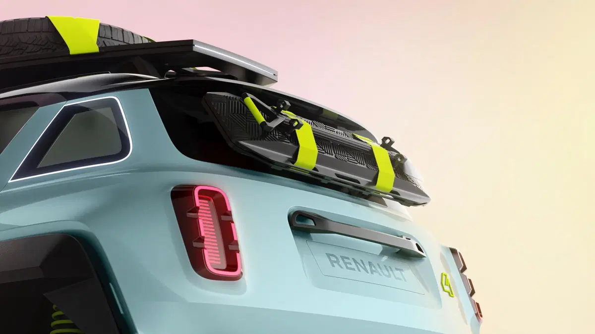 Renault 4: debutto a ottobre al Salone di Parigi (2)