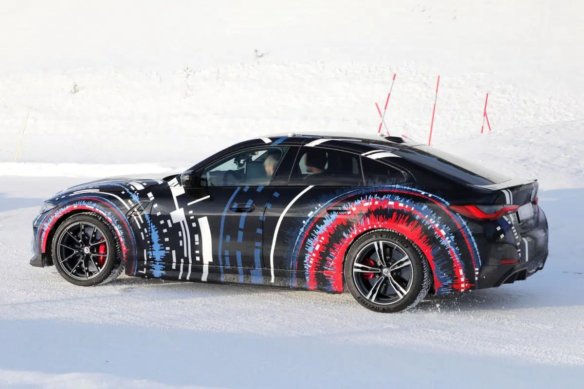 BMW i4 M, l’elettrica avrà 1.200 Cv e quattro motori [Foto Spia] (5)