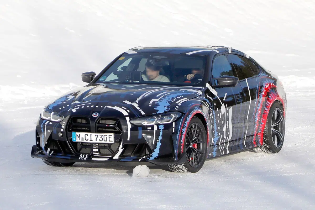 BMW i4 M, l’elettrica avrà 1.200 Cv e quattro motori [Foto Spia] (7)