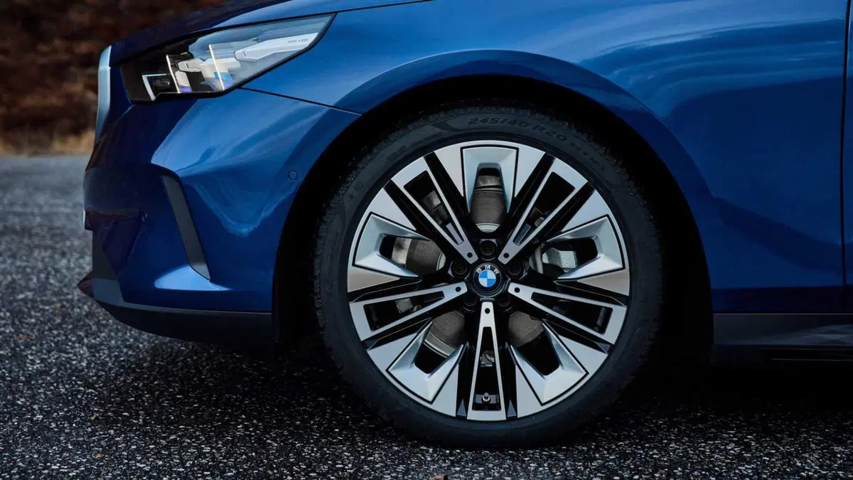 BMW Serie 5 Touring 520d  48V xdrive Special Edition auto (14)