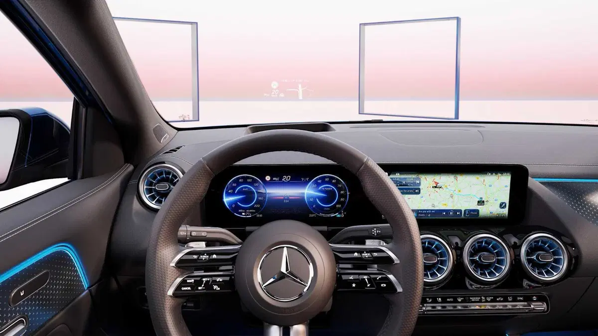 Mercedes-Benz EQA (10)