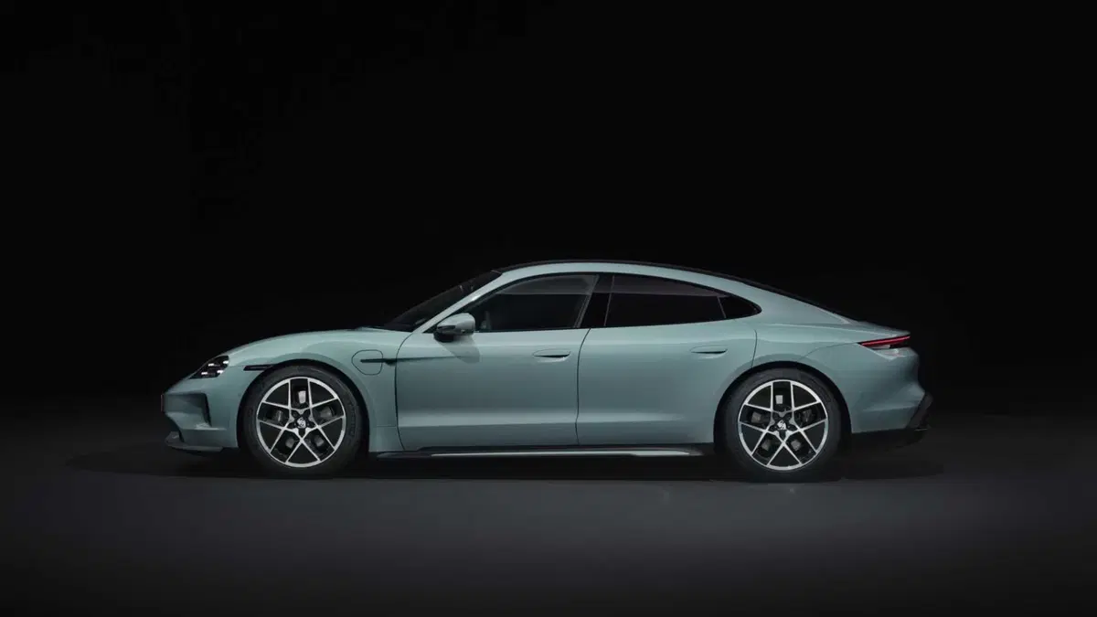 Porsche Taycan 4S 5p.ti (2)