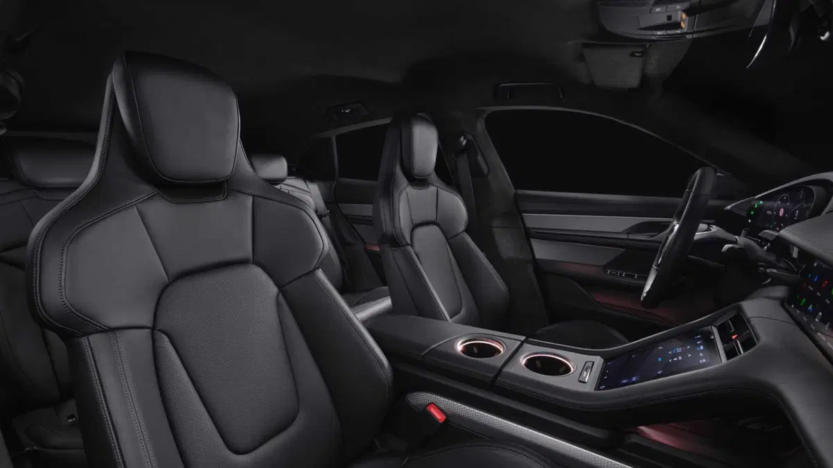 Porsche Taycan Cross Turismo (2021-->>) (5)