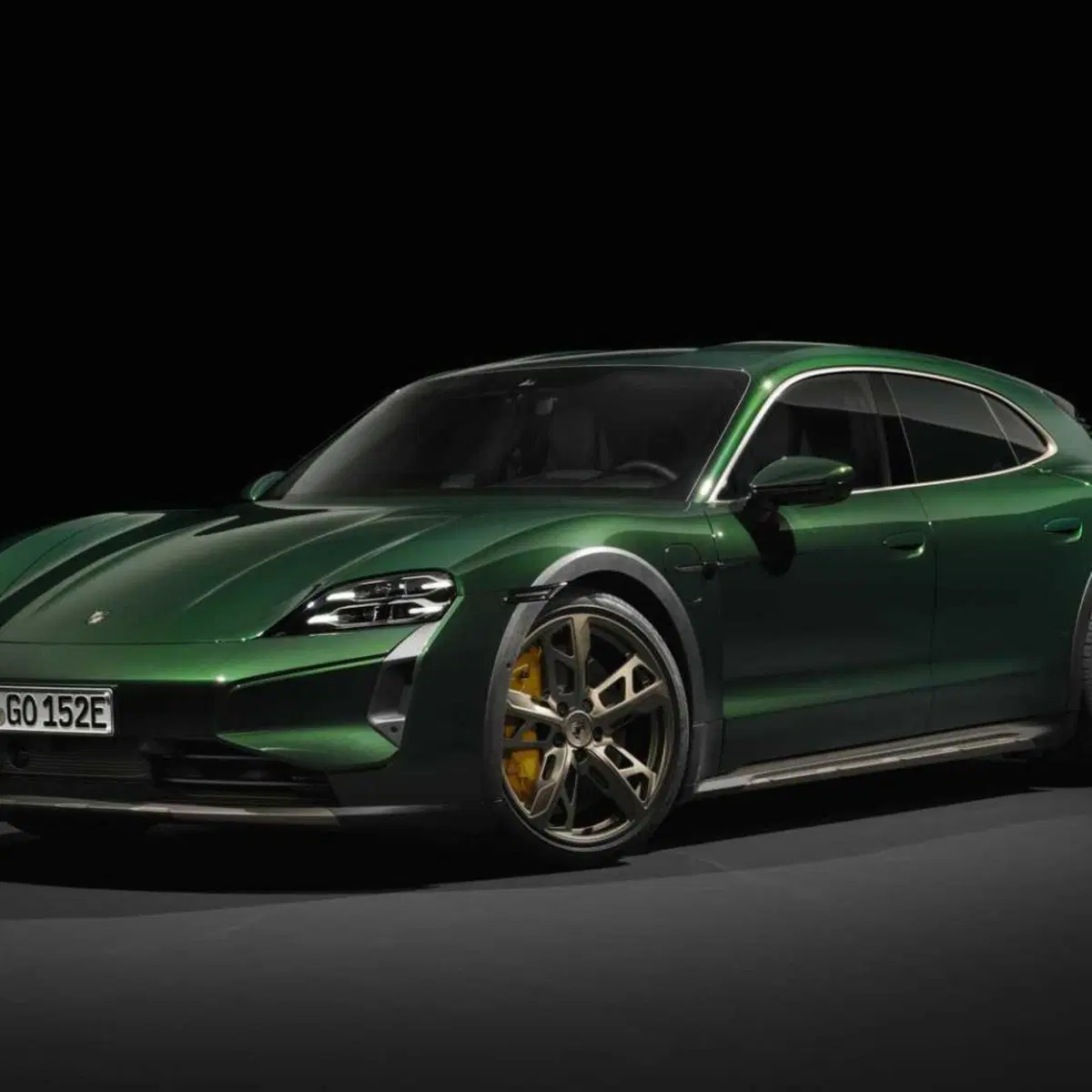 Porsche Taycan Cross Turismo (2021-->>)