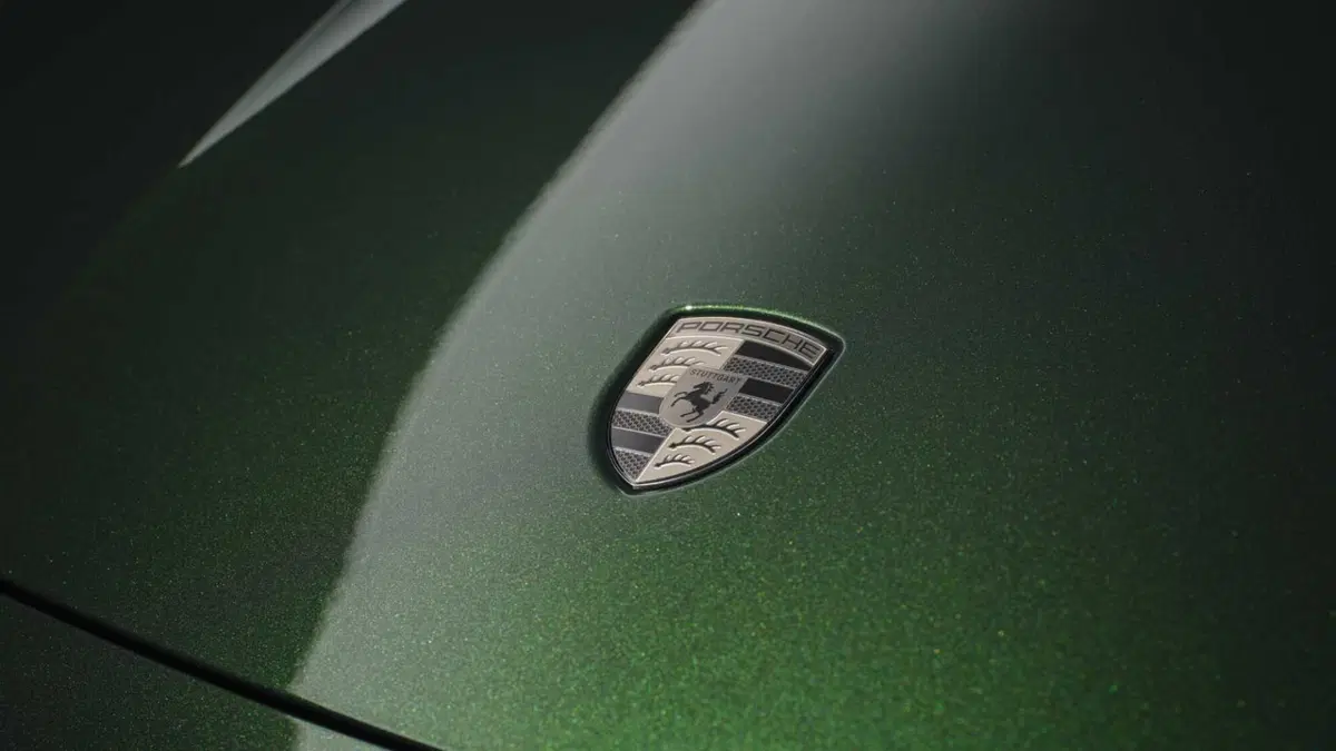 Porsche Taycan Cross Turismo (2021-->>) (10)