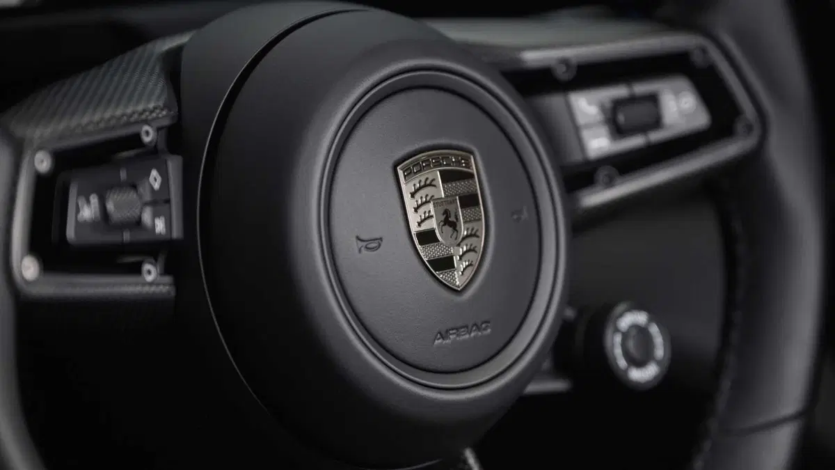 Porsche Taycan Cross Turismo (2021-->>) (13)