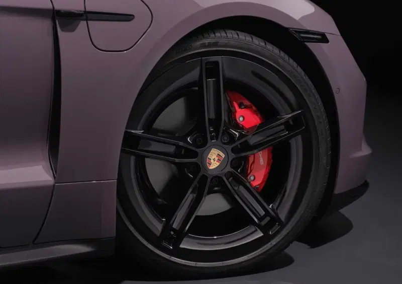 Porsche Taycan Sport Turismo (2021-->>) (7)