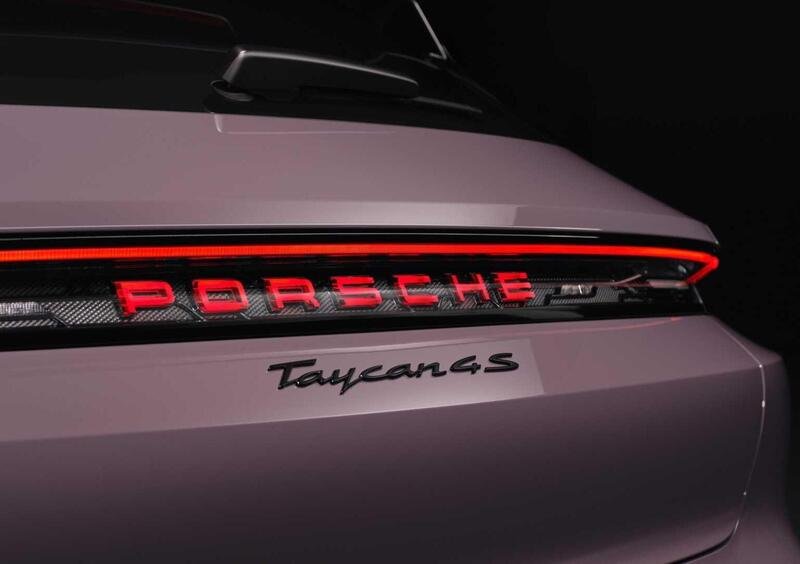 Porsche Taycan Sport Turismo (8)