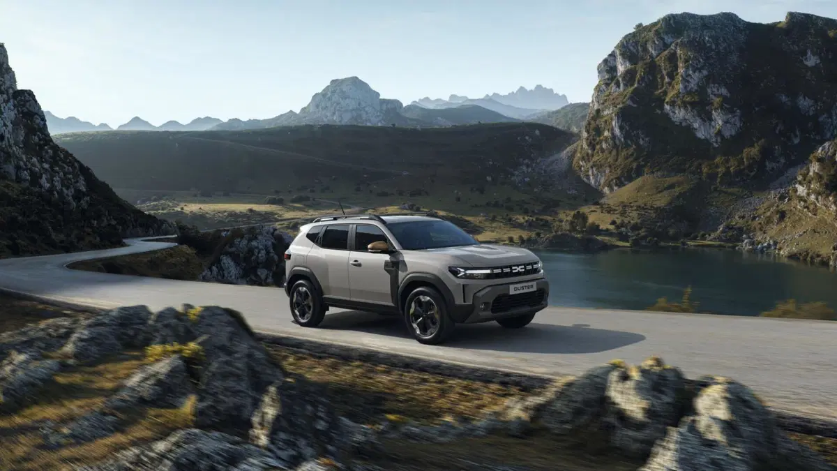 Dacia Duster 2024: aprono gli ordini da 19.700 euro (17)