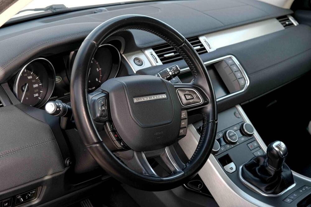 Land Rover Range Rover Evoque 2.0 TD4 150 CV 5p. Pure  del 2016 usata a rimini (5)