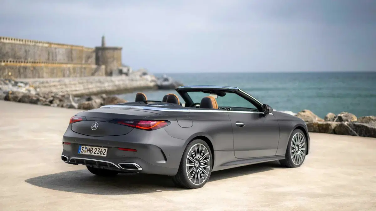 Mercedes-Benz CLE Cabrio 220 d Advanced Plus auto (4)