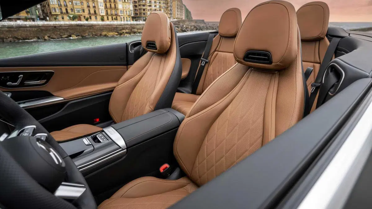 Mercedes-Benz CLE Cabrio 220 d Advanced Plus auto (11)