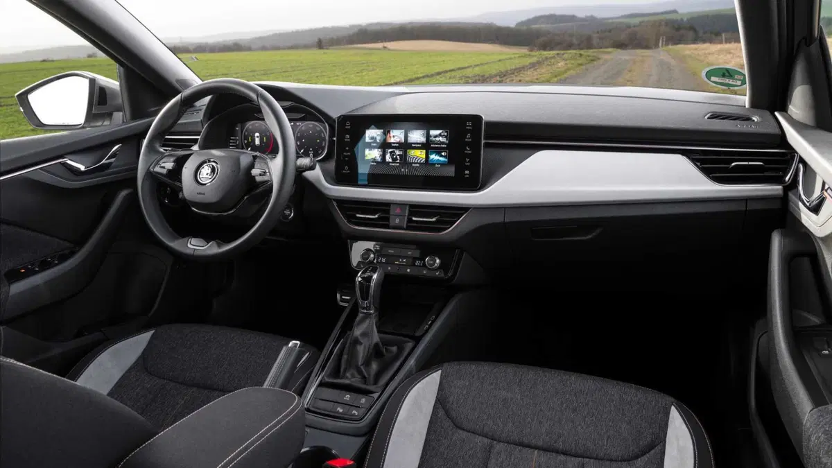 Skoda Scala 1.5 TSI ACT DSG Sport (8)