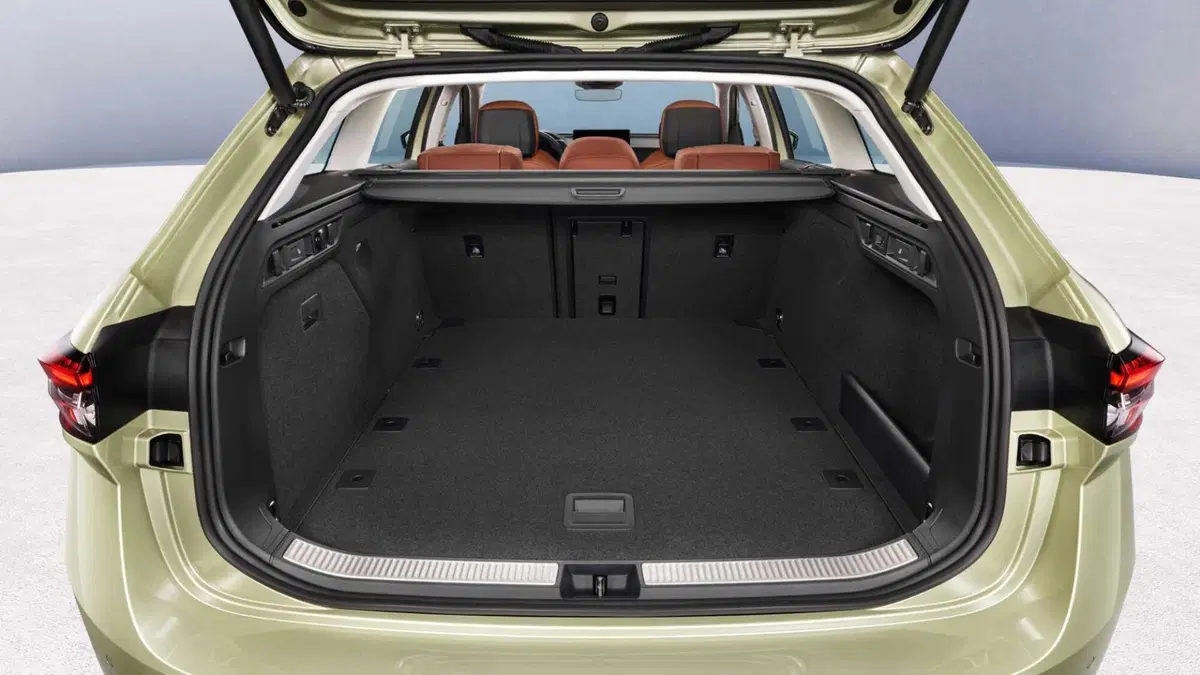 Skoda Superb Station Wagon (2015-24) (11)