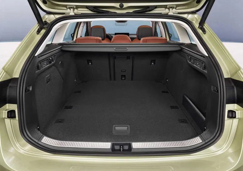 Skoda Superb Station Wagon (2015-24) (11)