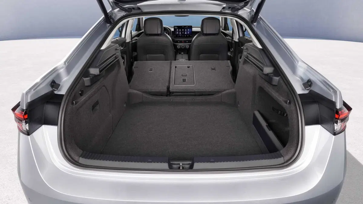 Skoda Superb 2.0 TDI EVO 150 CV SCR DSG SportLine (13)