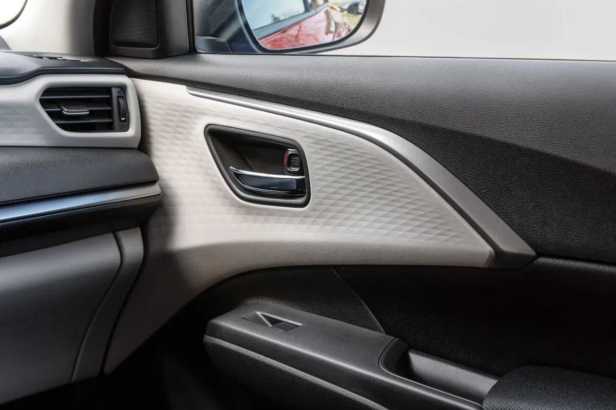 Suzuki Swift 2024: leggera, efficiente e (più) tecnologica. Da 22.500 euro [Video] (4)