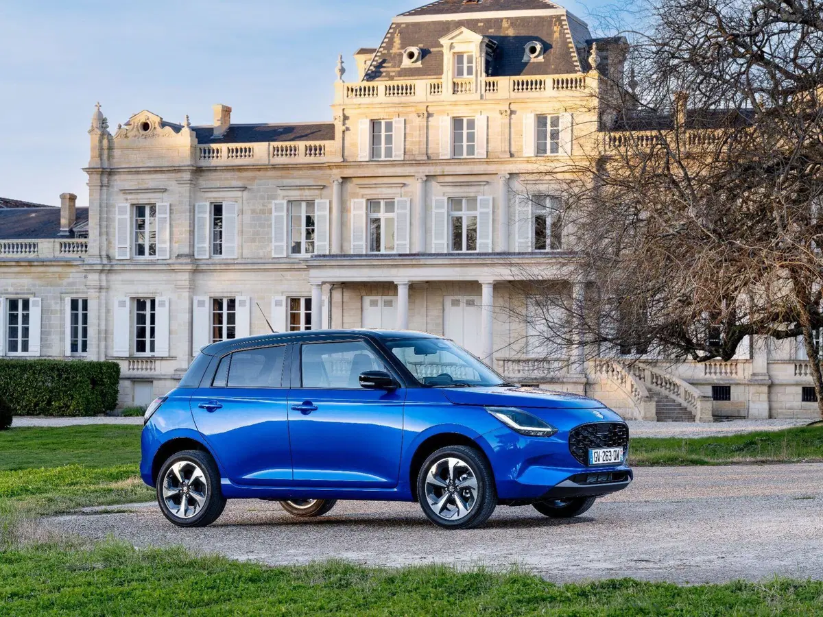 Suzuki Swift 2024: leggera, efficiente e (più) tecnologica. Da 22.500 euro [Video] (2)