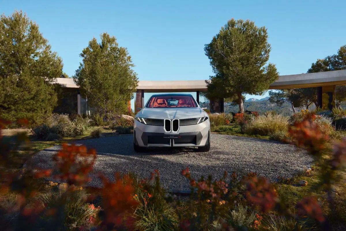 BMW Neue Klasse X: è una Sport Activity che arriva nel 2025 (11)