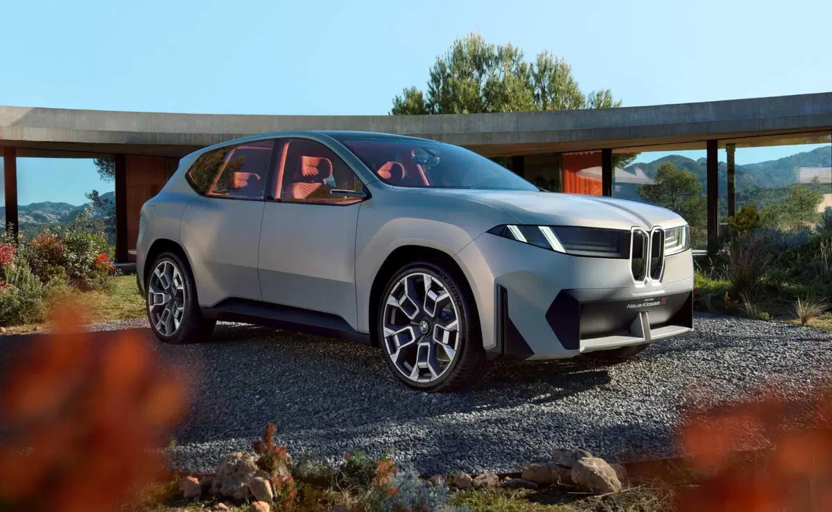 BMW Neue Klasse X: è una Sport Activity che arriva nel 2025 (14)
