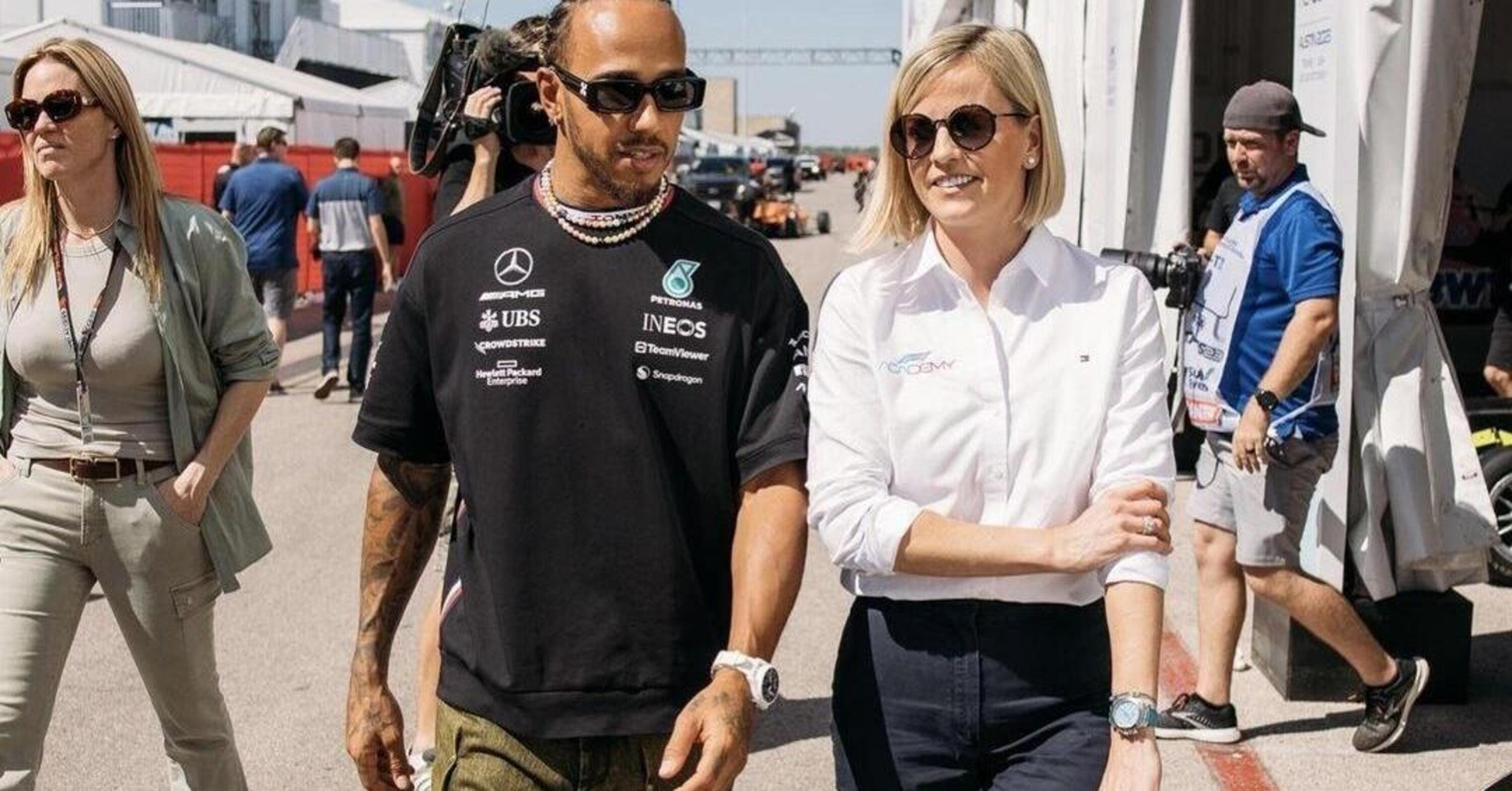 F1. Susie Wolff denuncia la FIA, Lewis Hamilton: &ldquo;Sono orgoglioso di lei! Manca responsabilit&agrave; e vogliamo pi&ugrave; trasparenza&rdquo;
