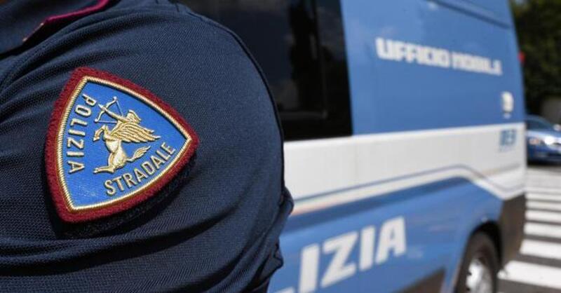 A 218 km/h col Suv, ma non solo: i controlli di Polizia in Sardegna sono tosti