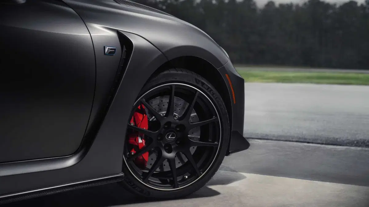 Lexus RC Track Edition (9)