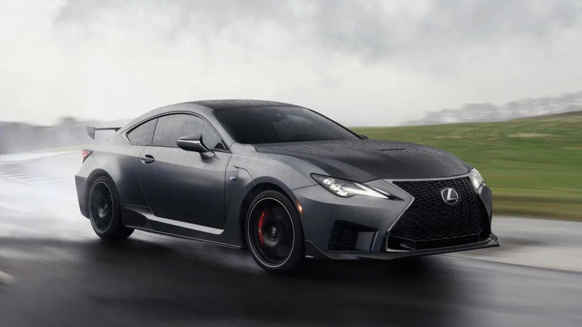 Lexus RC Track Edition (2)