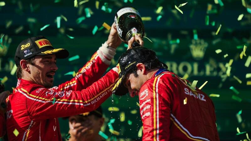 F1. GP Australia 2024, Carlos Sainz: &ldquo;Orgoglioso di tutta la Ferrari, felice di aver vinto davanti a Leclerc&rdquo; 