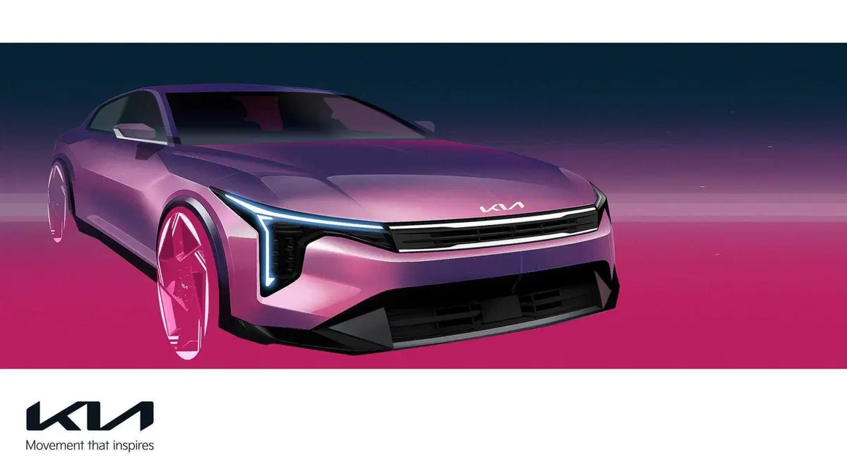 Kia K4 le immagini definitive dentro e fuori, la fastback è pronta (9)