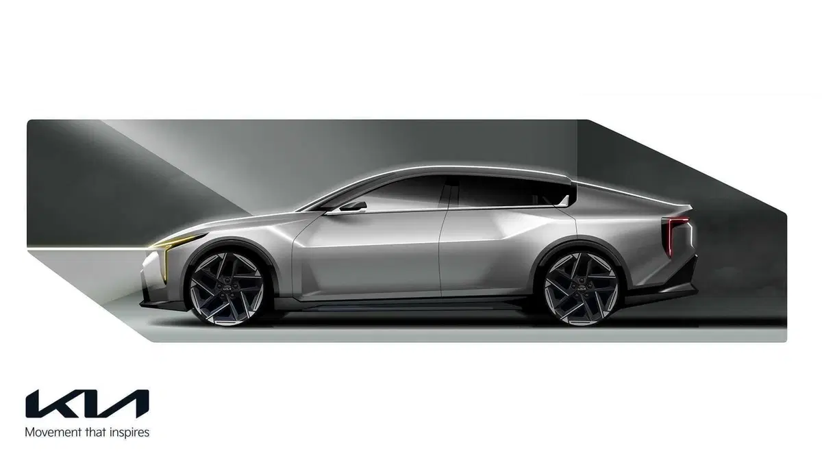 Kia K4 le immagini definitive dentro e fuori, la fastback è pronta (7)