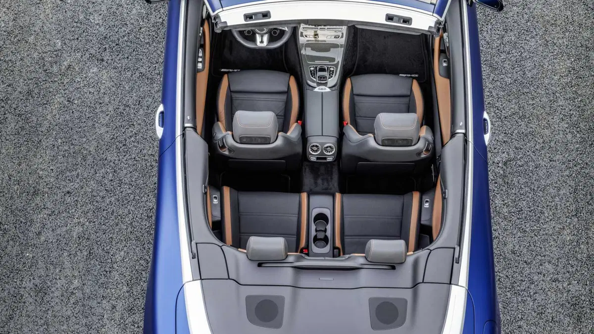 Mercedes-Benz Classe E Cabrio 53 4Matic+ Mild hybrid Cabrio AMG (13)